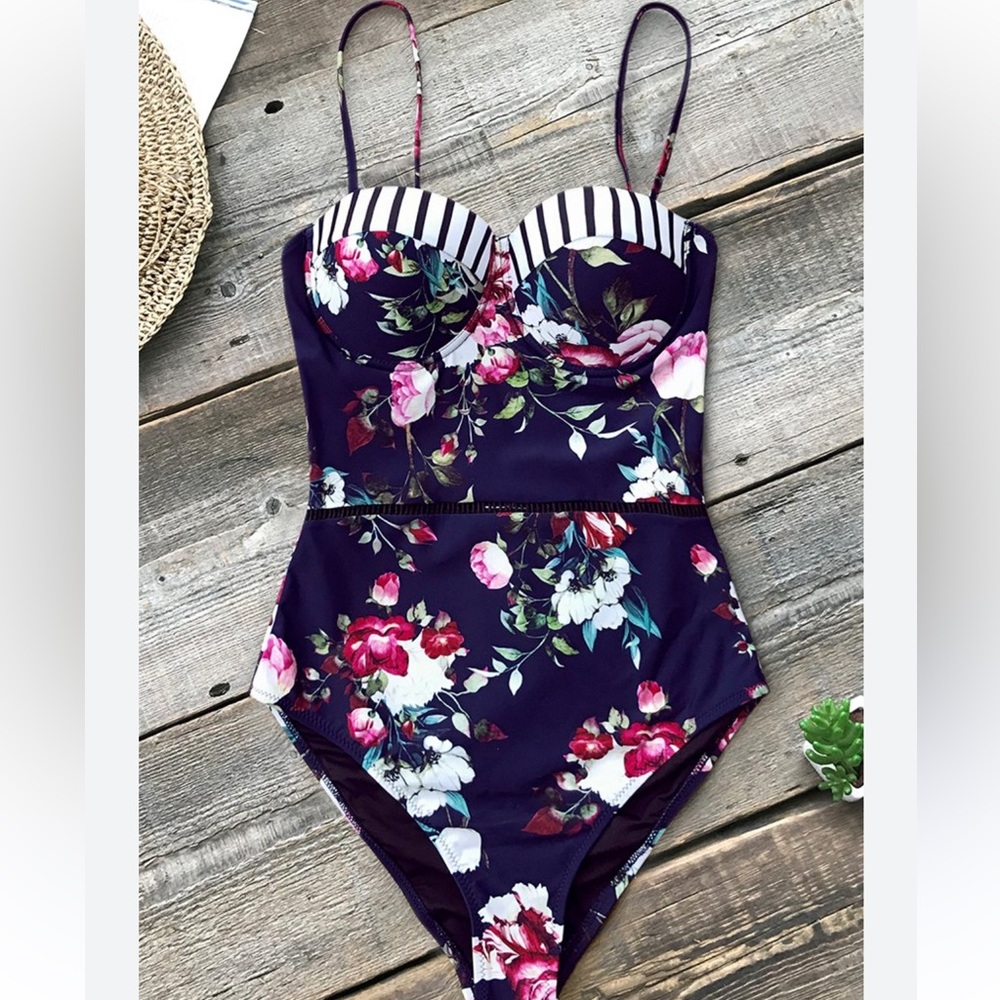 NWT Cupshe One Piece Bathing Suit